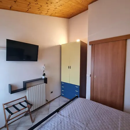 Ca' Del Borgo 38 Καόρλε